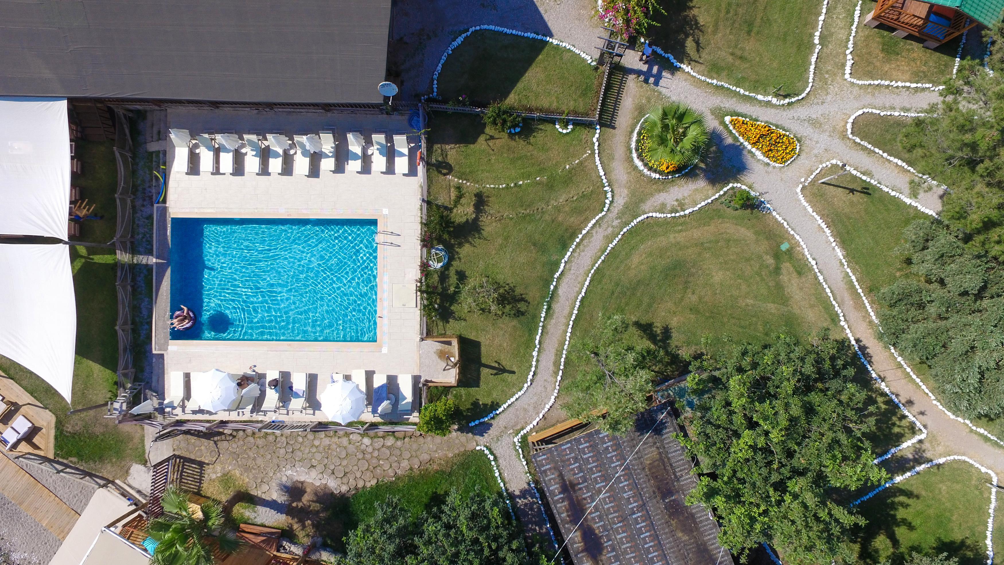 Sea Valley Lodge Фаралия Екстериор снимка